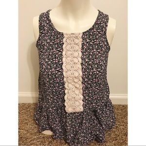 Xhilaration Floral Blouse w Crochet Detail
